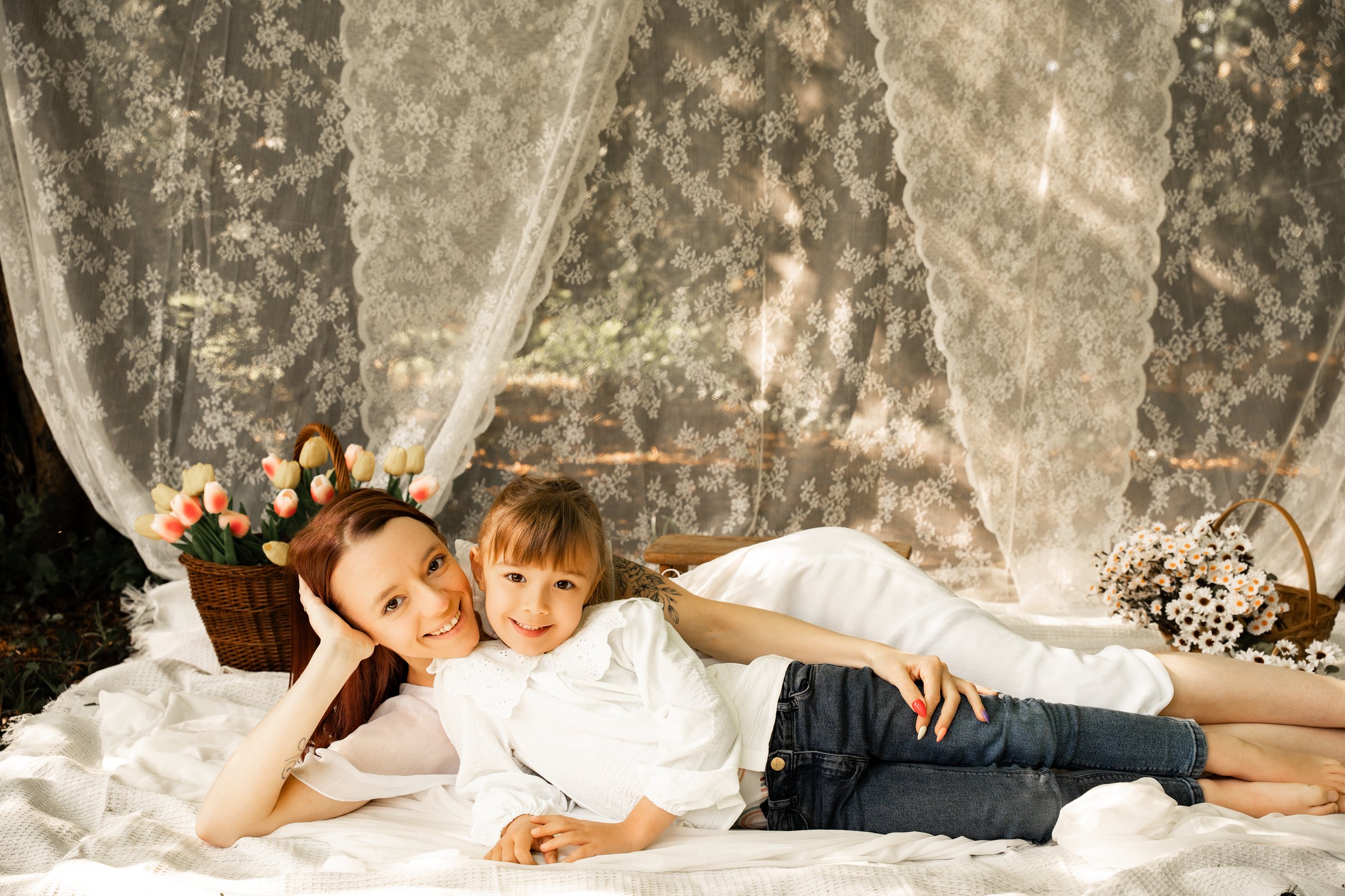 Séance photo famille en extérieur, lumière naturelle